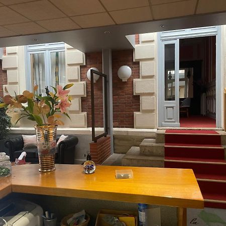 Hotel Le Beau Site Жьен Экстерьер фото