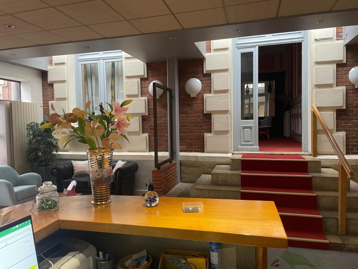 Hotel Le Beau Site Жьен Экстерьер фото