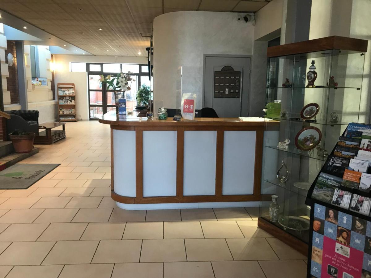 Hotel Le Beau Site Жьен Экстерьер фото
