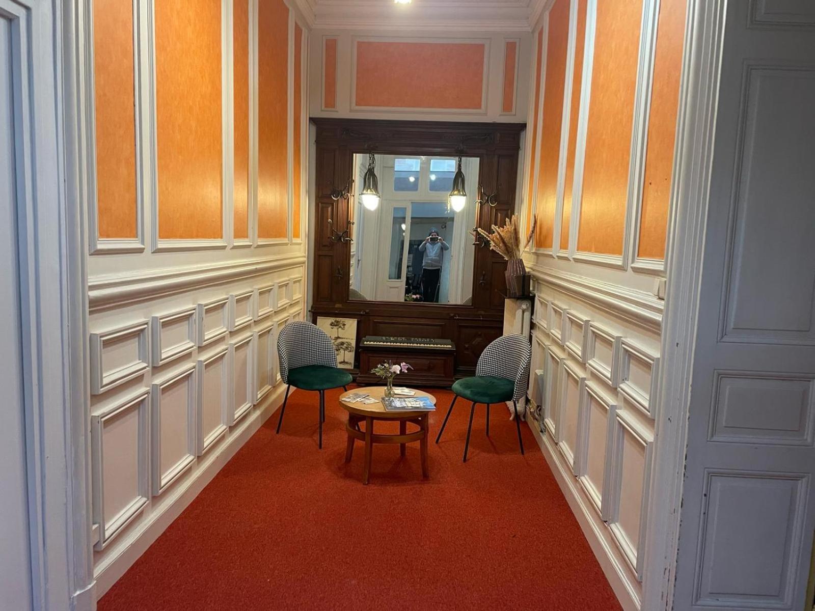 Hotel Le Beau Site Жьен Экстерьер фото