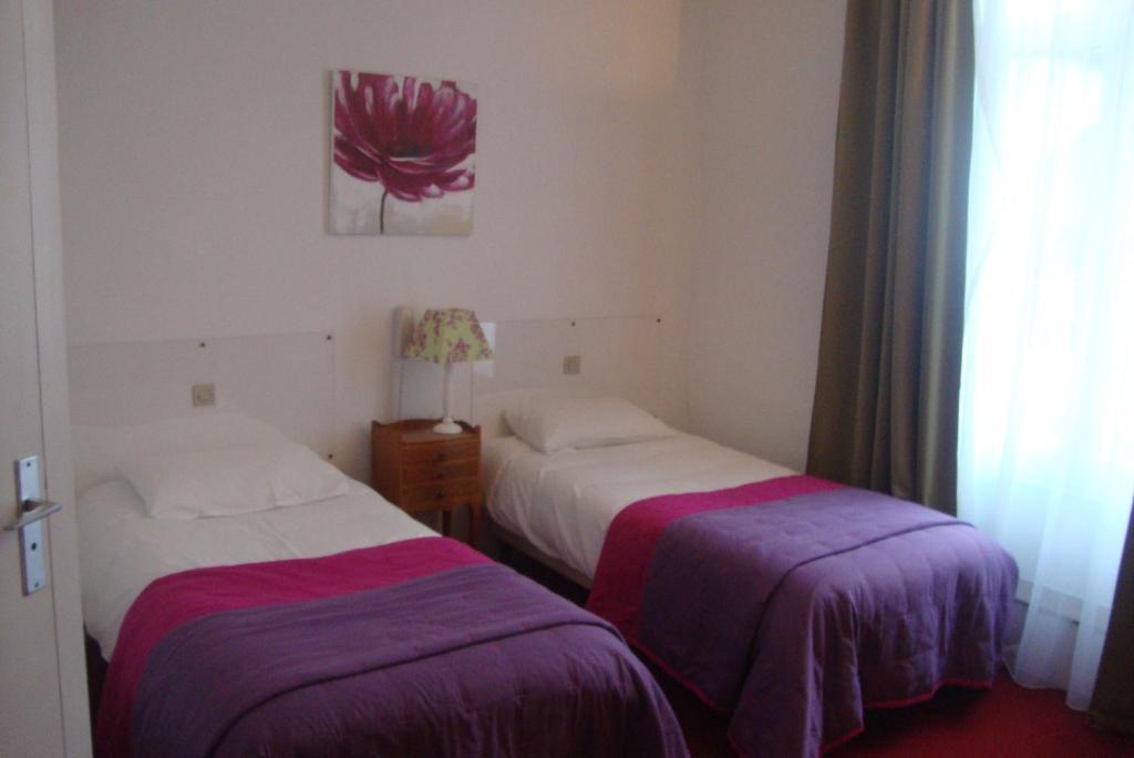 Hotel Le Beau Site Жьен Номер фото