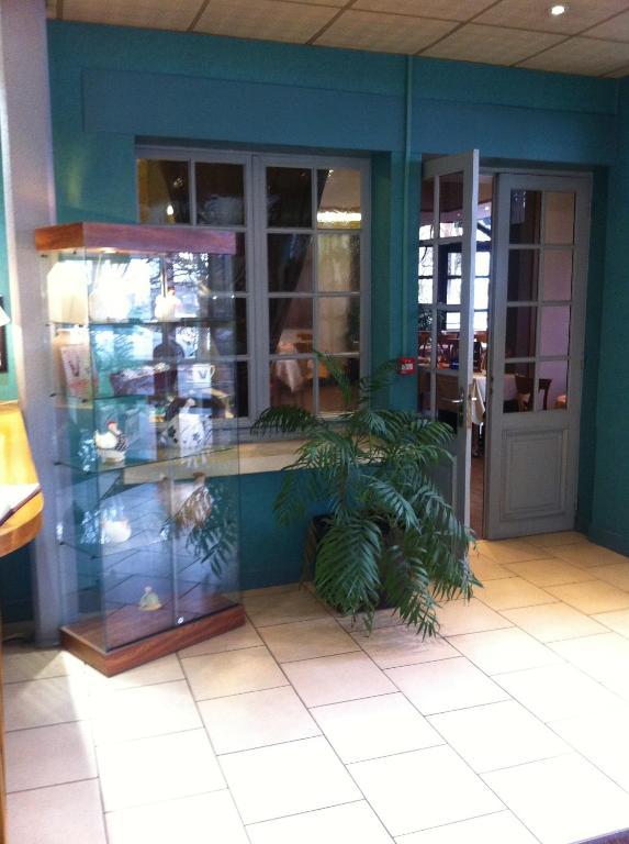 Hotel Le Beau Site Жьен Экстерьер фото
